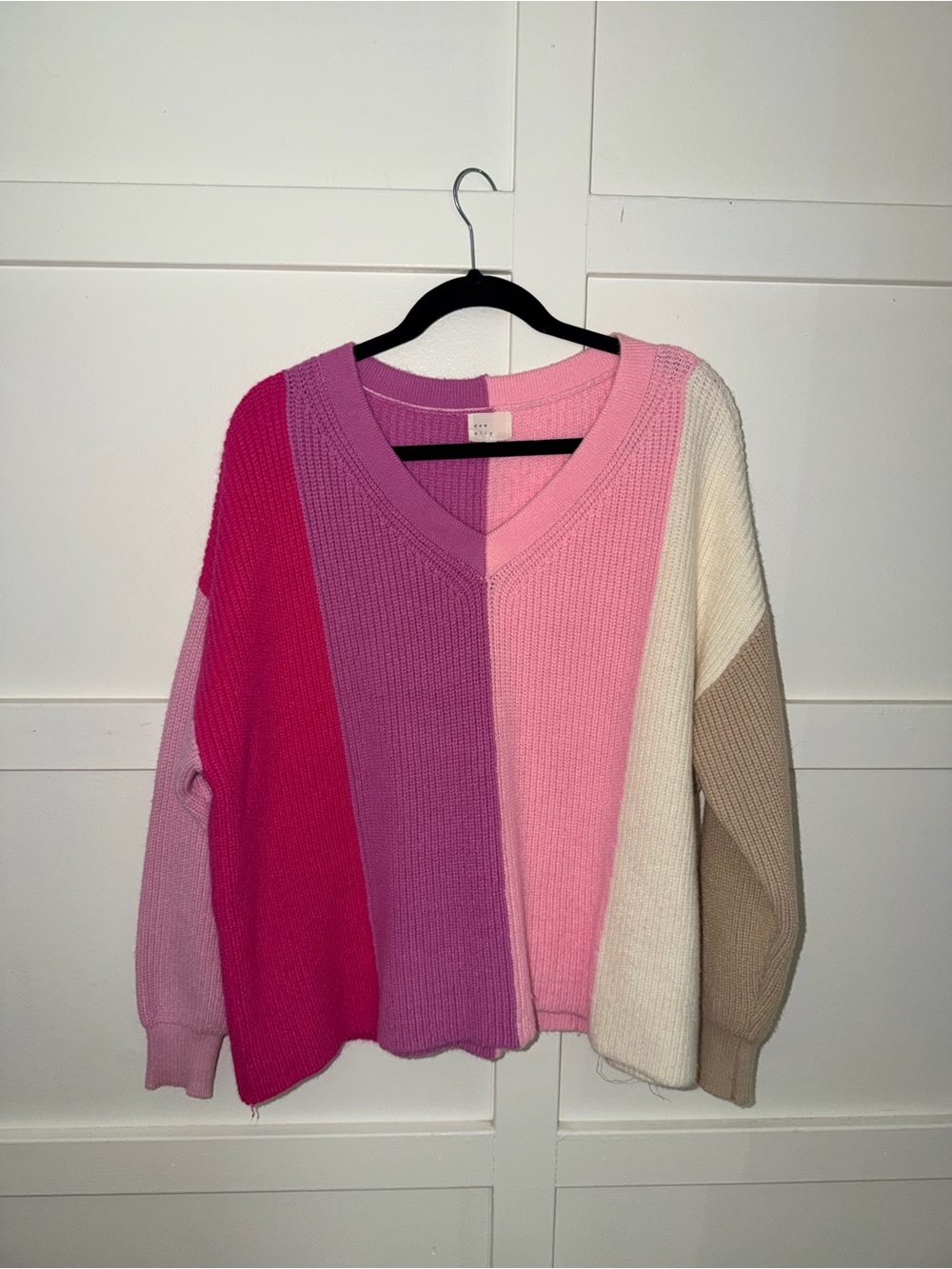 Colorblock V-Neck Women's Sweater - Pink Multi